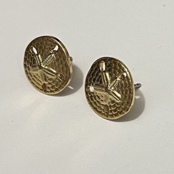 Sand dollar Starfish Gold Hammer Texture Ocean Stud Earrings Dainty Minimalist - Picture 1 of 5